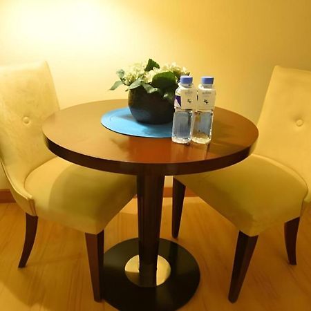 Lancaster Hotel Manila Mandaluyong Eksteriør billede