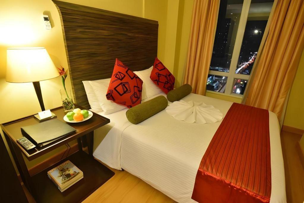 Lancaster Hotel Manila Mandaluyong Eksteriør billede