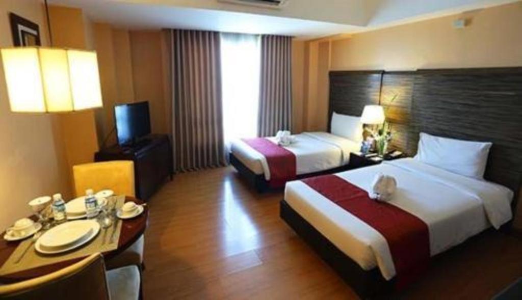 Lancaster Hotel Manila Mandaluyong Eksteriør billede